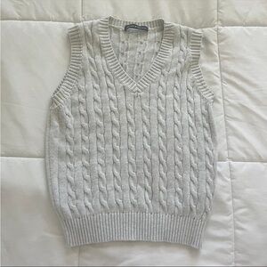 Brandy Melville Gray Sweater Vest